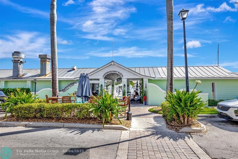 2755 NE 28th Avenue, Unit A3, Lighthouse Point, FL 33064 Photo