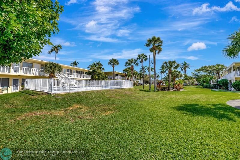 2755 NE 28th Avenue, Unit A3, Lighthouse Point, FL 33064 Photo