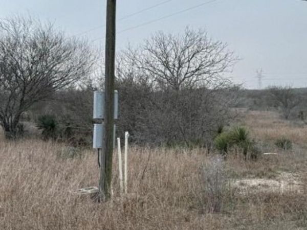 000 S County Road 153, Kenedy, TX 78119