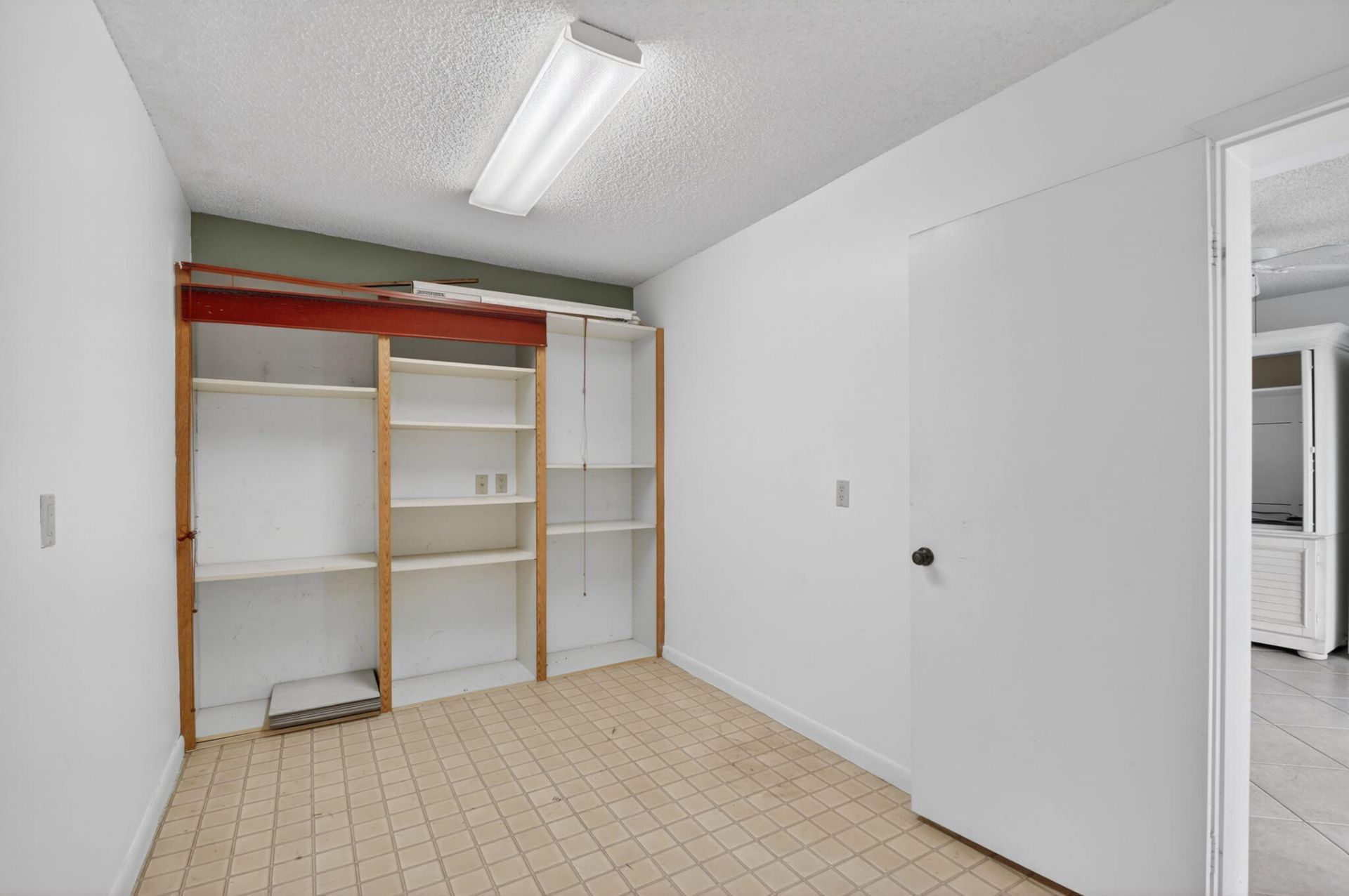 2461 Village Boulevard, Unit 101, West Palm Beach, FL 33409 Photo