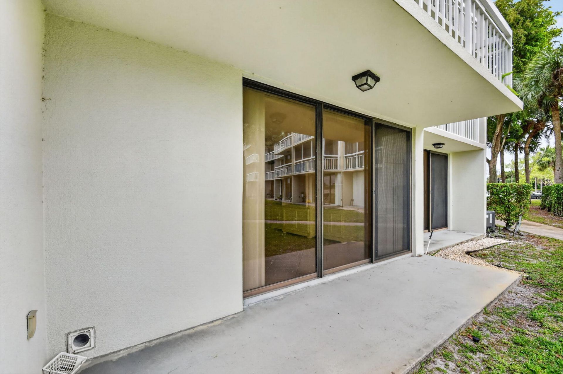 2461 Village Boulevard, Unit 101, West Palm Beach, FL 33409 Photo