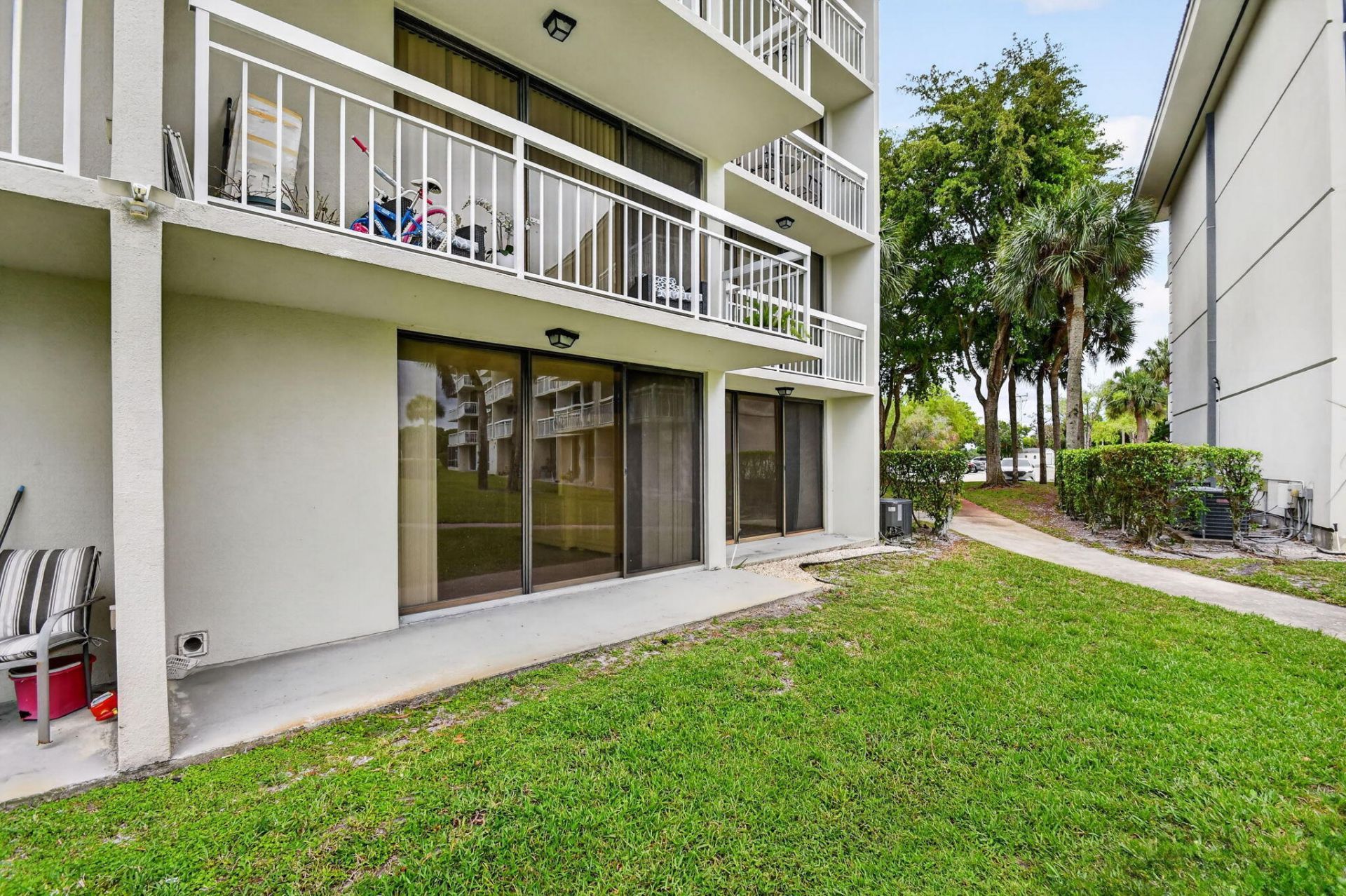 2461 Village Boulevard, Unit 101, West Palm Beach, FL 33409 Photo