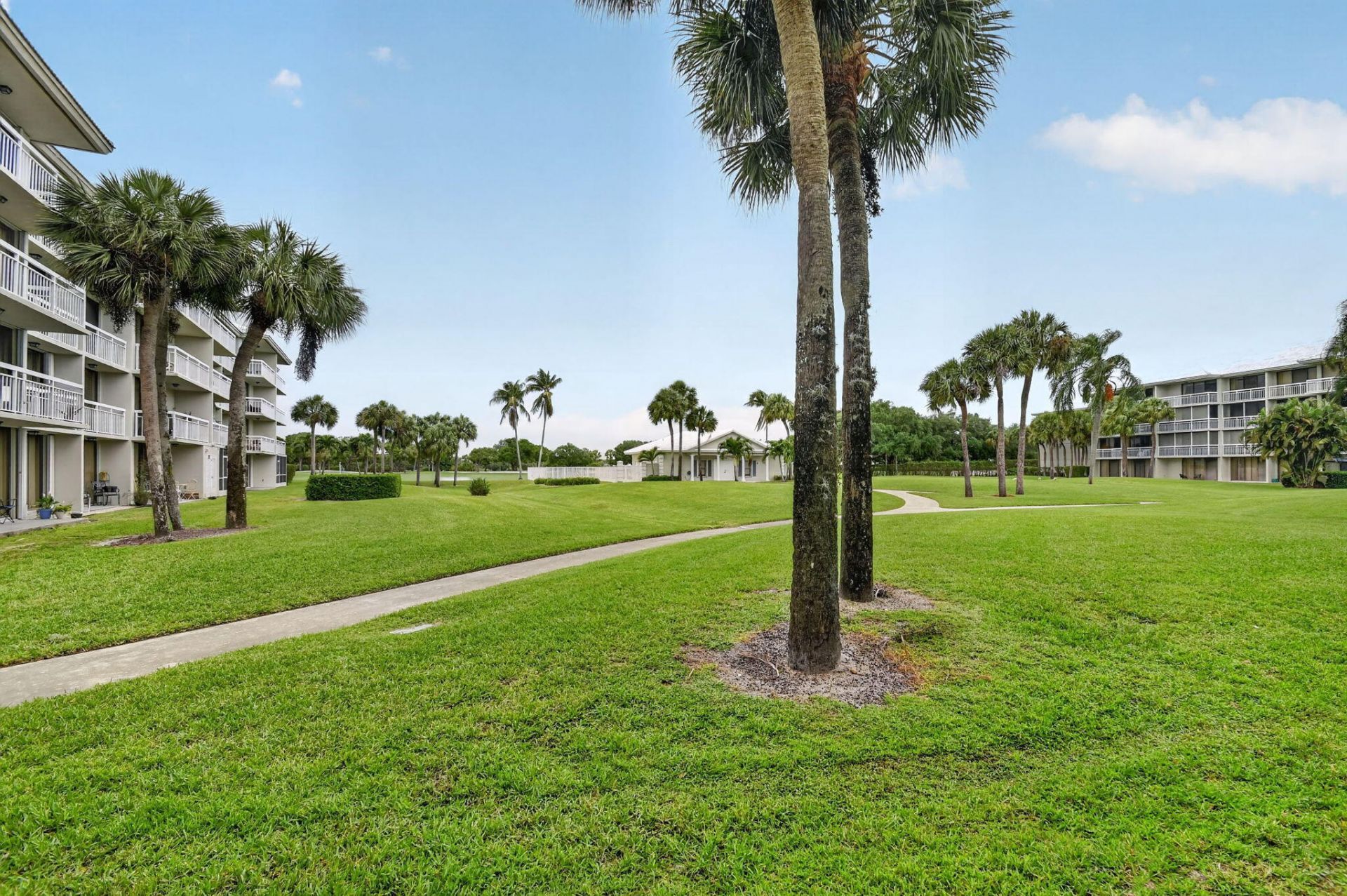 2461 Village Boulevard, Unit 101, West Palm Beach, FL 33409 Photo