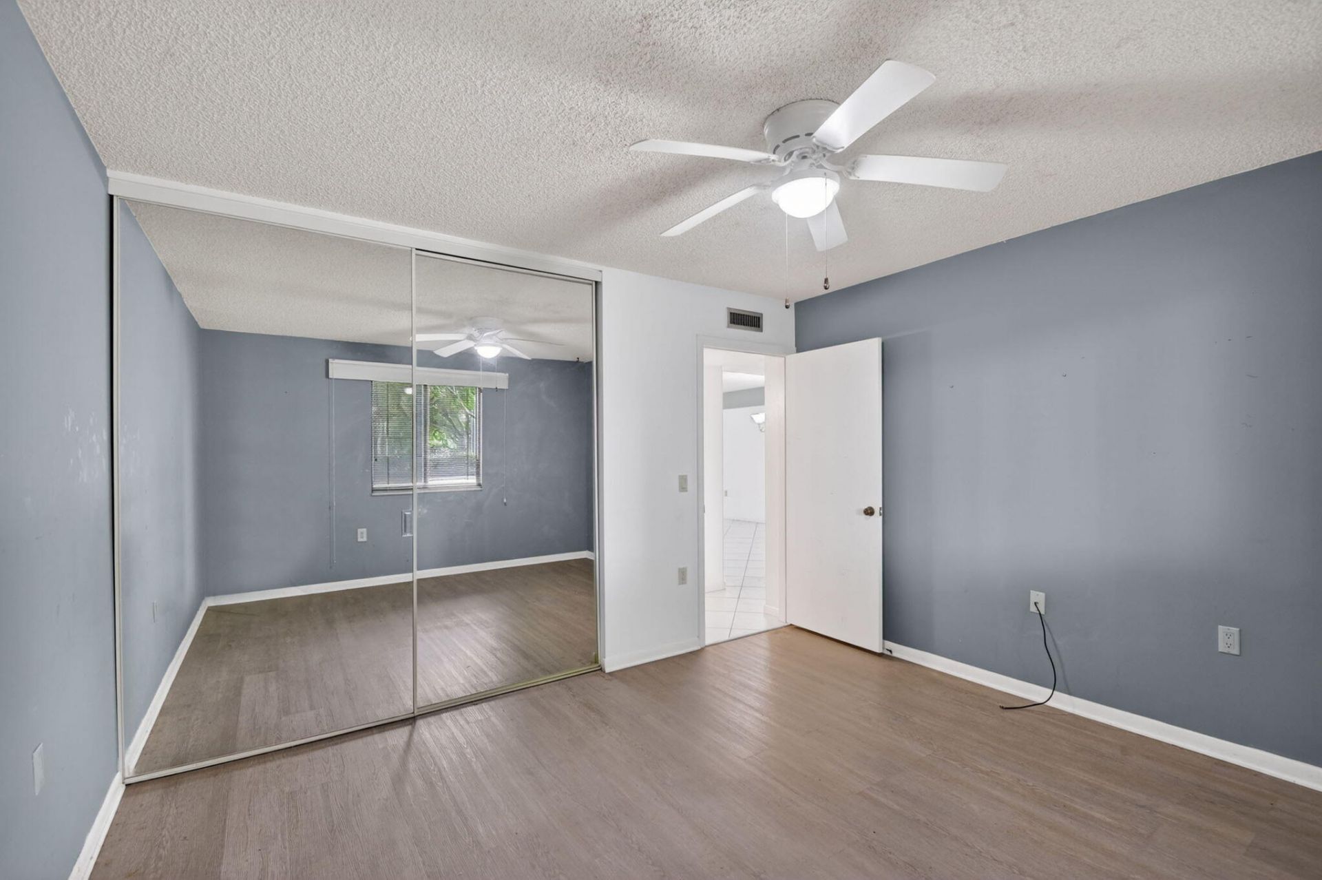 2461 Village Boulevard, Unit 101, West Palm Beach, FL 33409 Photo