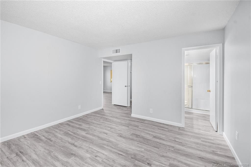 31 SW South River Drive, Unit 106, Stuart, FL 34997 Photo