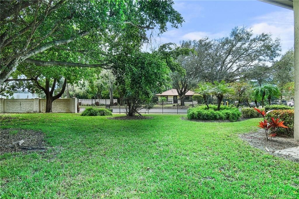 31 SW South River Drive, Unit 106, Stuart, FL 34997 Photo
