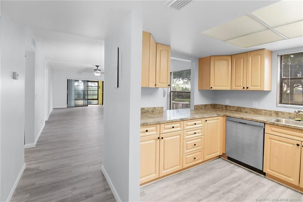 31 SW South River Drive, Unit 106, Stuart, FL 34997 Photo