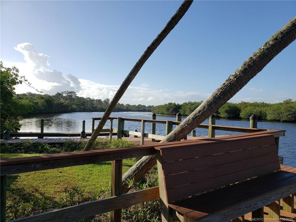 31 SW South River Drive, Unit 106, Stuart, FL 34997 Photo