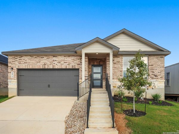 6879 Comanche Cave, San Antonio, TX 78247