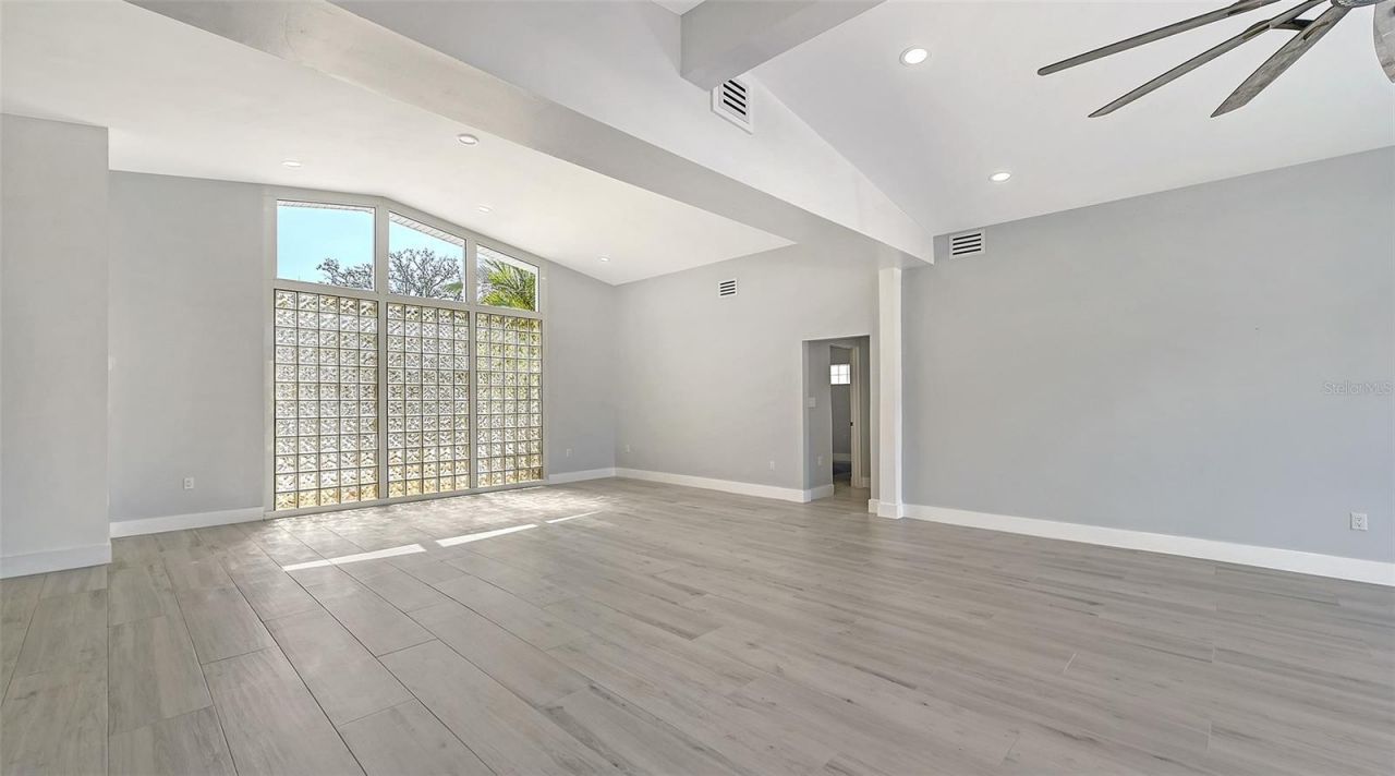 619 Buttonwood Drive, Longboat Key, FL 34228 Photo