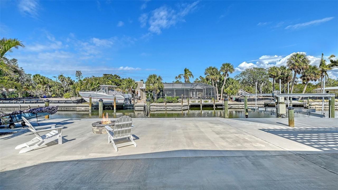 619 Buttonwood Drive, Longboat Key, FL 34228 Photo