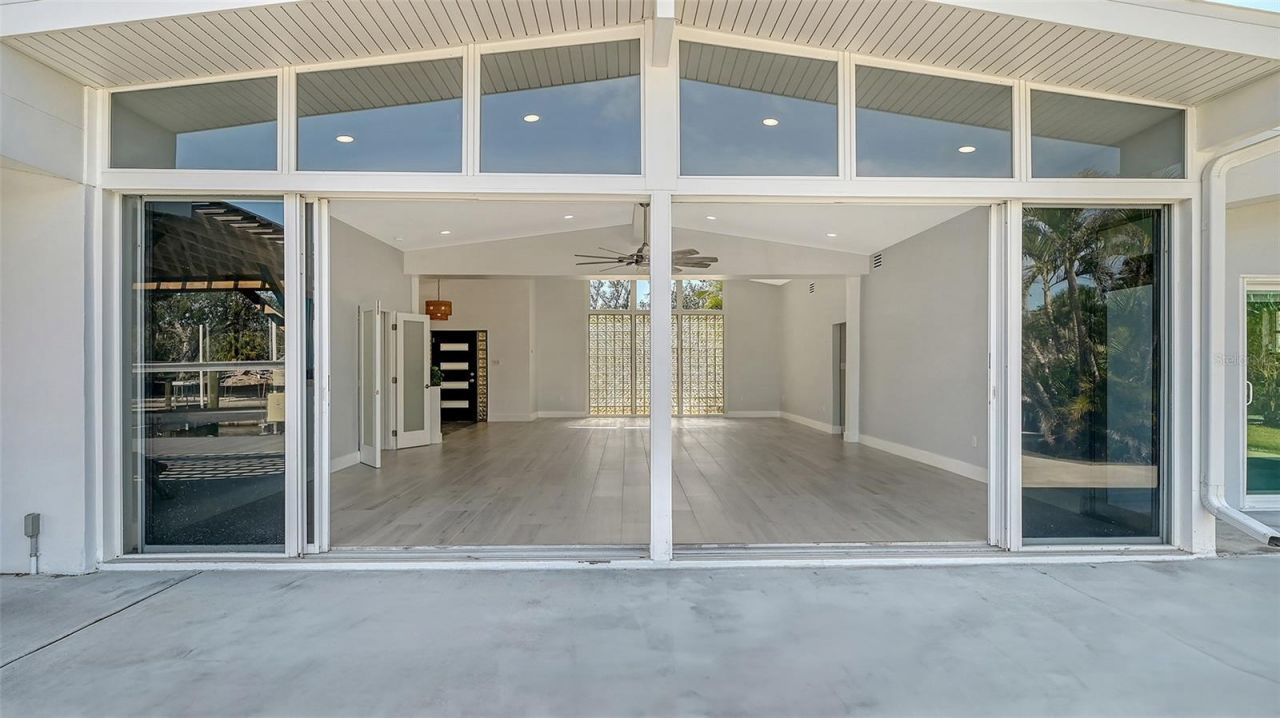 619 Buttonwood Drive, Longboat Key, FL 34228 Photo