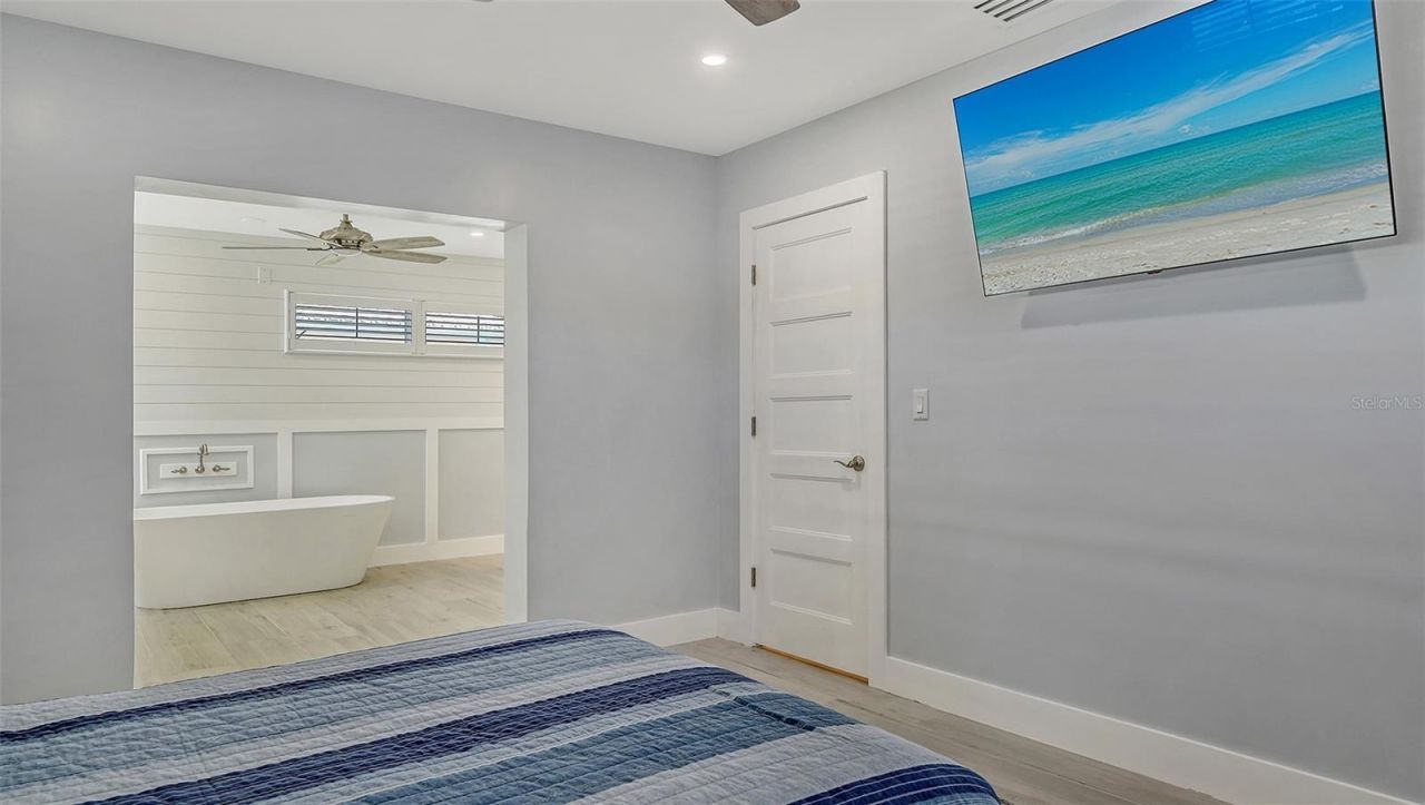 619 Buttonwood Drive, Longboat Key, FL 34228 Photo