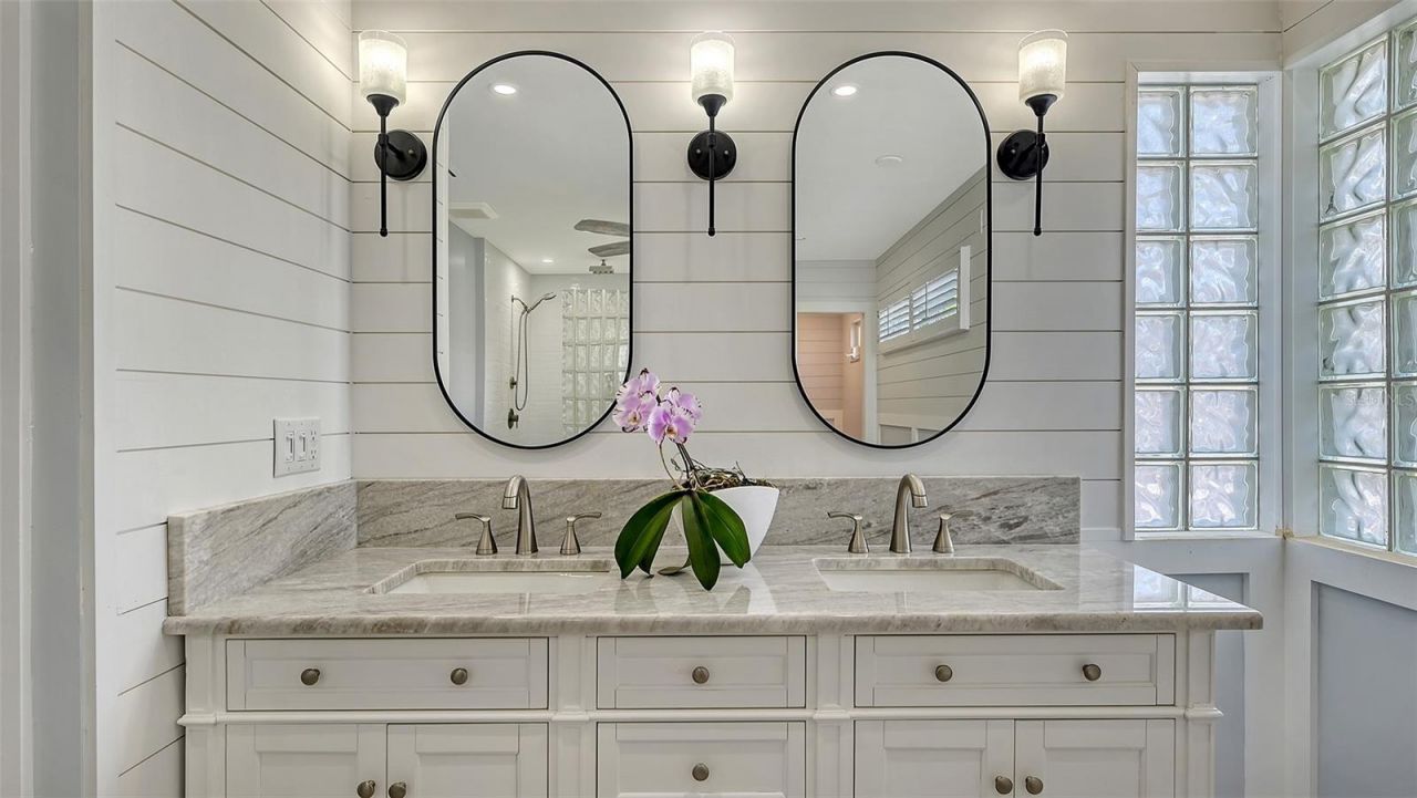 619 Buttonwood Drive, Longboat Key, FL 34228 Photo