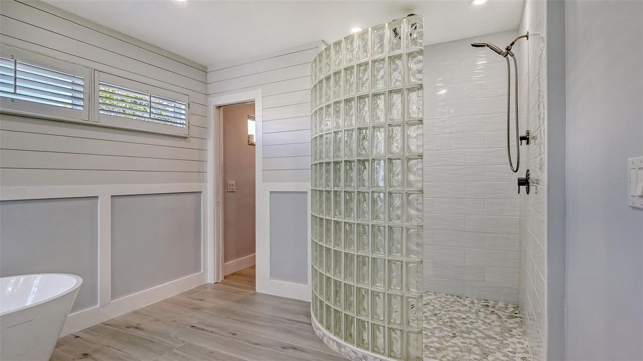 619 Buttonwood Drive, Longboat Key, FL 34228 Photo