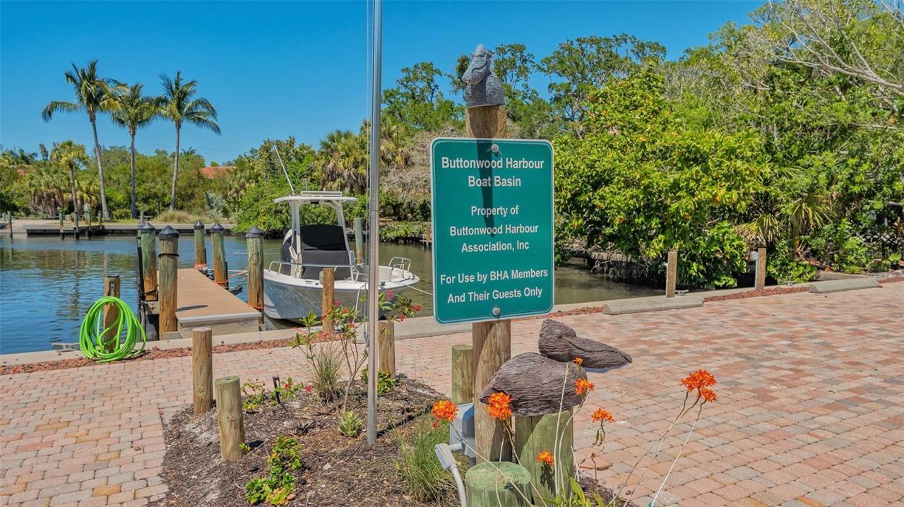 619 Buttonwood Drive, Longboat Key, FL 34228 Photo