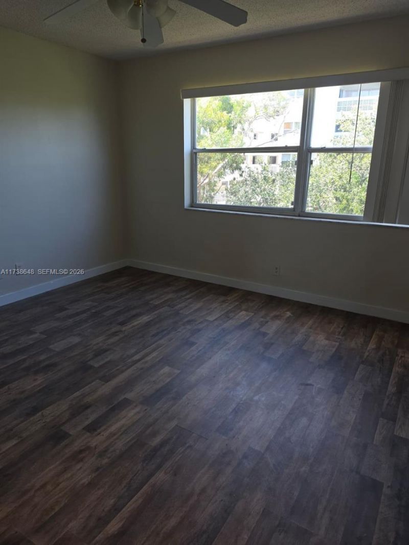3301 Spanish Moss Ter, Unit 415, Lauderhill, FL 33319 Photo