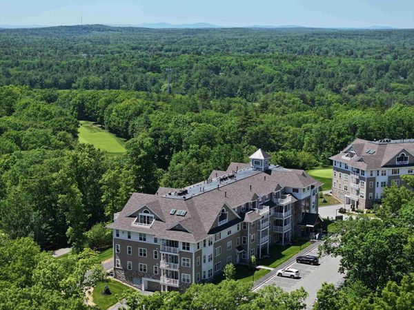 1 Longview Drive, Unit 106, Atkinson, NH 03811