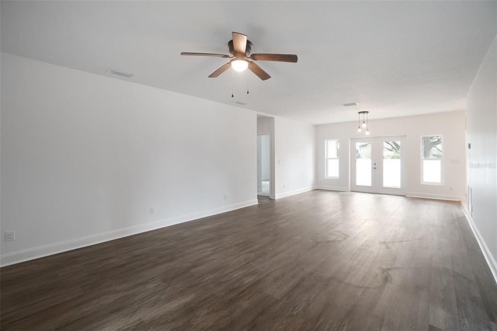 7409 & 7411 E 23rd Avenue, Tampa, FL 33619 Photo