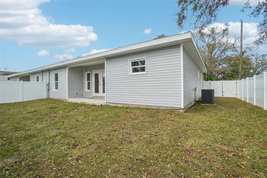 7409 & 7411 E 23rd Avenue, Tampa, FL 33619 Photo