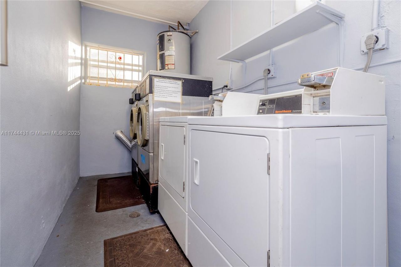 1060 NE 78th St Rd, Unit 5, Miami, FL 33138 Photo