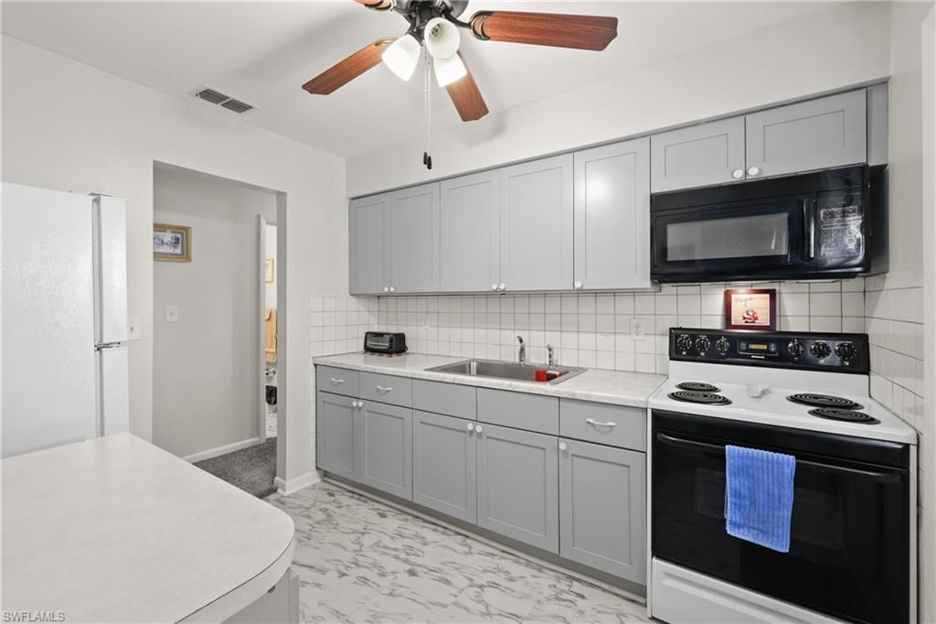 30 Desert Candle Cir, Lehigh Acres, FL 33936 Photo