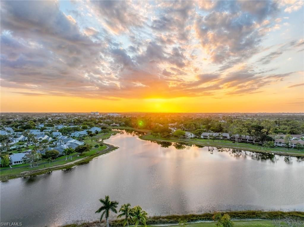 2708 Santa Cruz Blvd, Naples, FL 34112 Photo