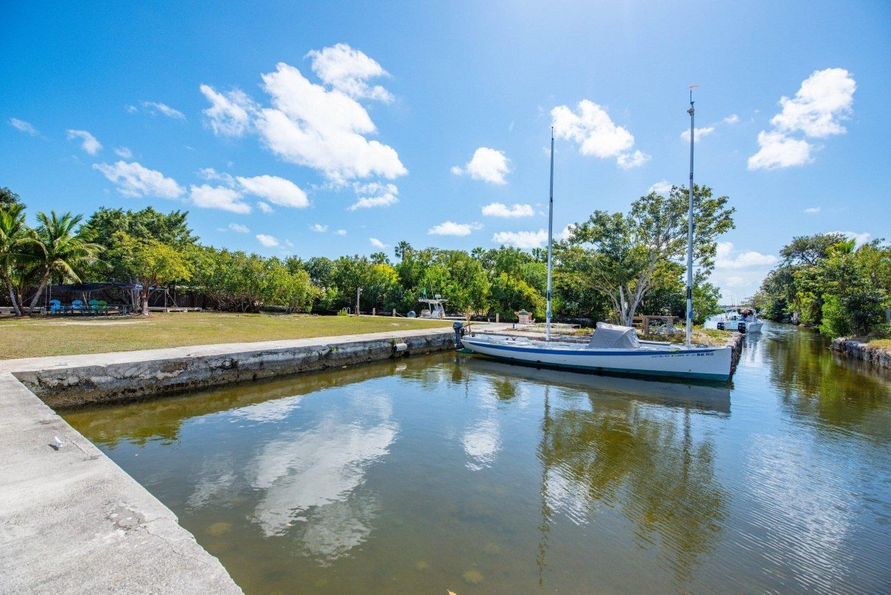 30830 Watson Boulevard, Big Pine Key, FL 33043 Photo