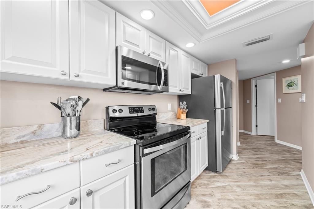 15141 Highlands Dr, Unit 204, Fort Myers, FL 33912 Photo