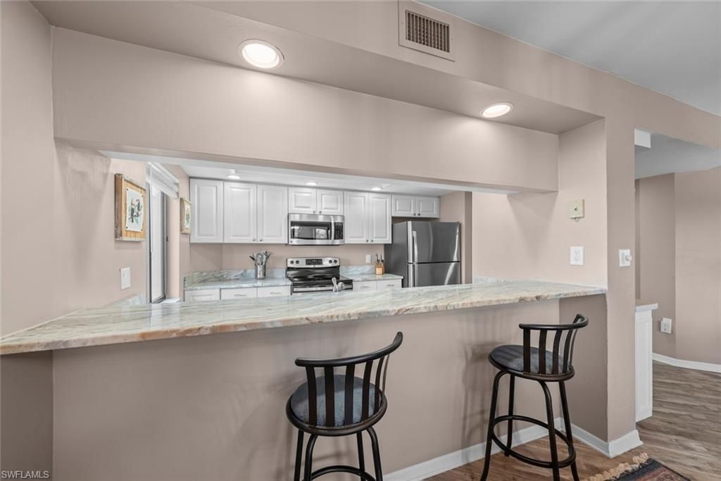 15141 Highlands Dr, Unit 204, Fort Myers, FL 33912 Photo