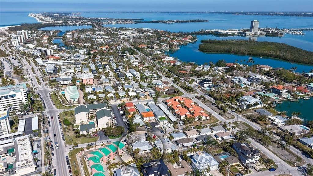 132 Harrison Drive, Sarasota, FL 34236 Photo