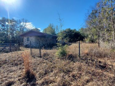 219 ANTHONY Avenue, Interlachen, FL 32148