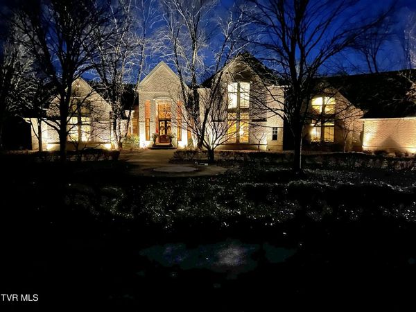 400 Bancroft Chapel Road, Kingsport, TN 37660