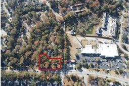 975 Harbor View Road photo 4