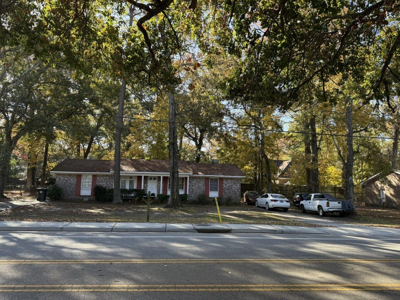 975 Harbor View Road Photo 9