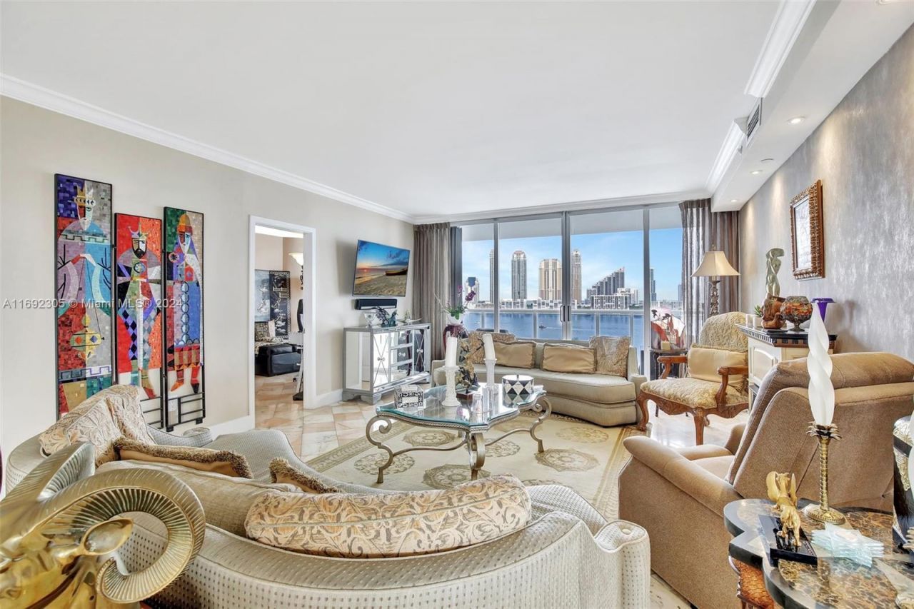 4000 Island Blvd, Unit 1002, Aventura, FL 33160 Photo