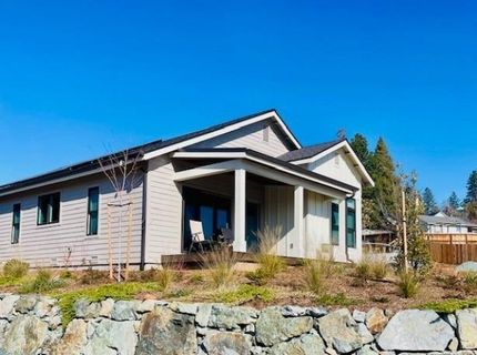 212 Barker Ln, Grass Valley, CA 95945 Photo