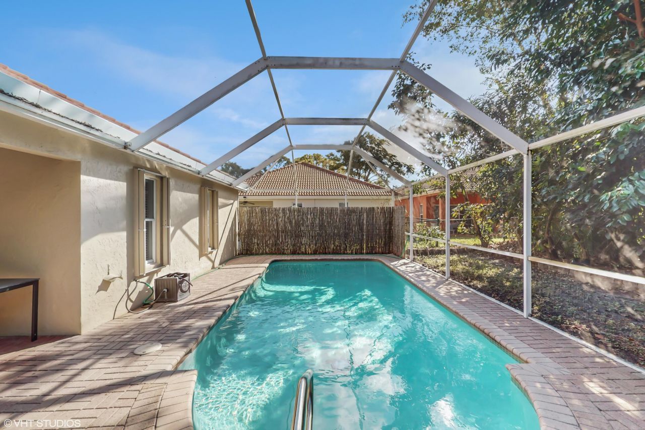 5337 Edenwood Lane, Riviera Beach, FL 33418 Photo