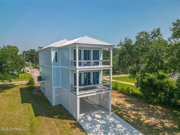 4521 Finley Street, Gulfport, MS 39501