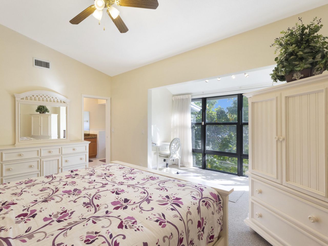 662 Mariners Way, Boynton Beach, FL 33435 Photo