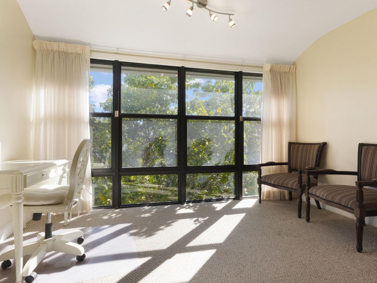 662 Mariners Way, Boynton Beach, FL 33435 Photo