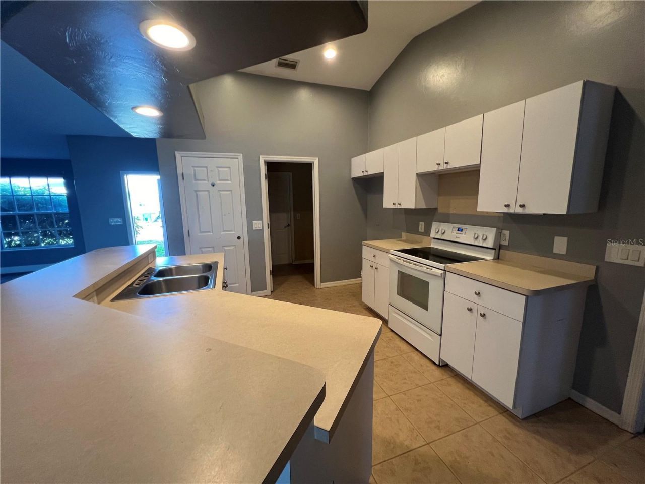 1722 NW 18th Terrace, Cape Coral, FL 33993 Photo