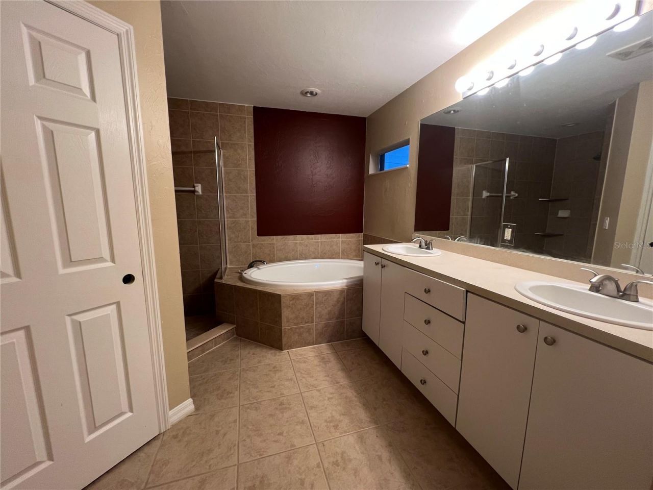 1722 NW 18th Terrace, Cape Coral, FL 33993 Photo