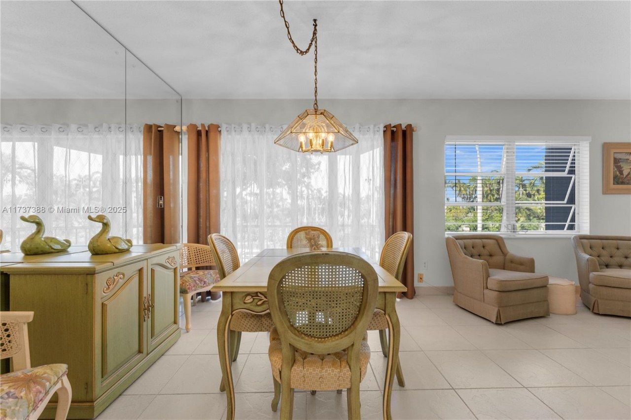 200 Diplomat Pkwy, Unit 229, Hallandale Beach, FL 33009 Photo