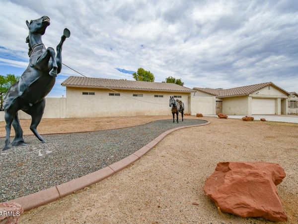 6020 E SHEA Boulevard, Scottsdale, AZ 85254