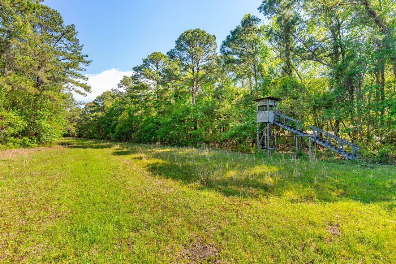 4304 River Road Photo 20