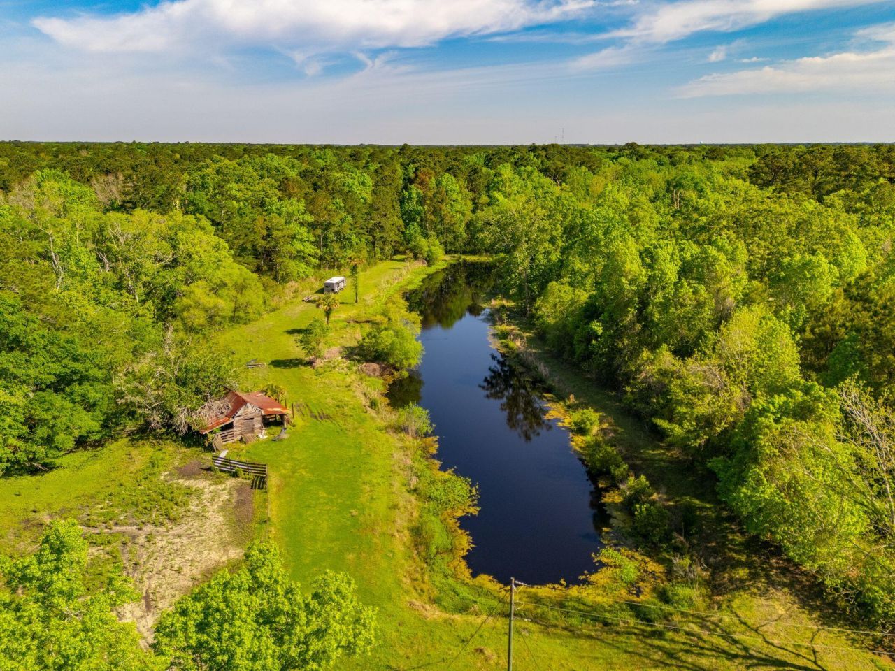 4304 River Road Photo 4