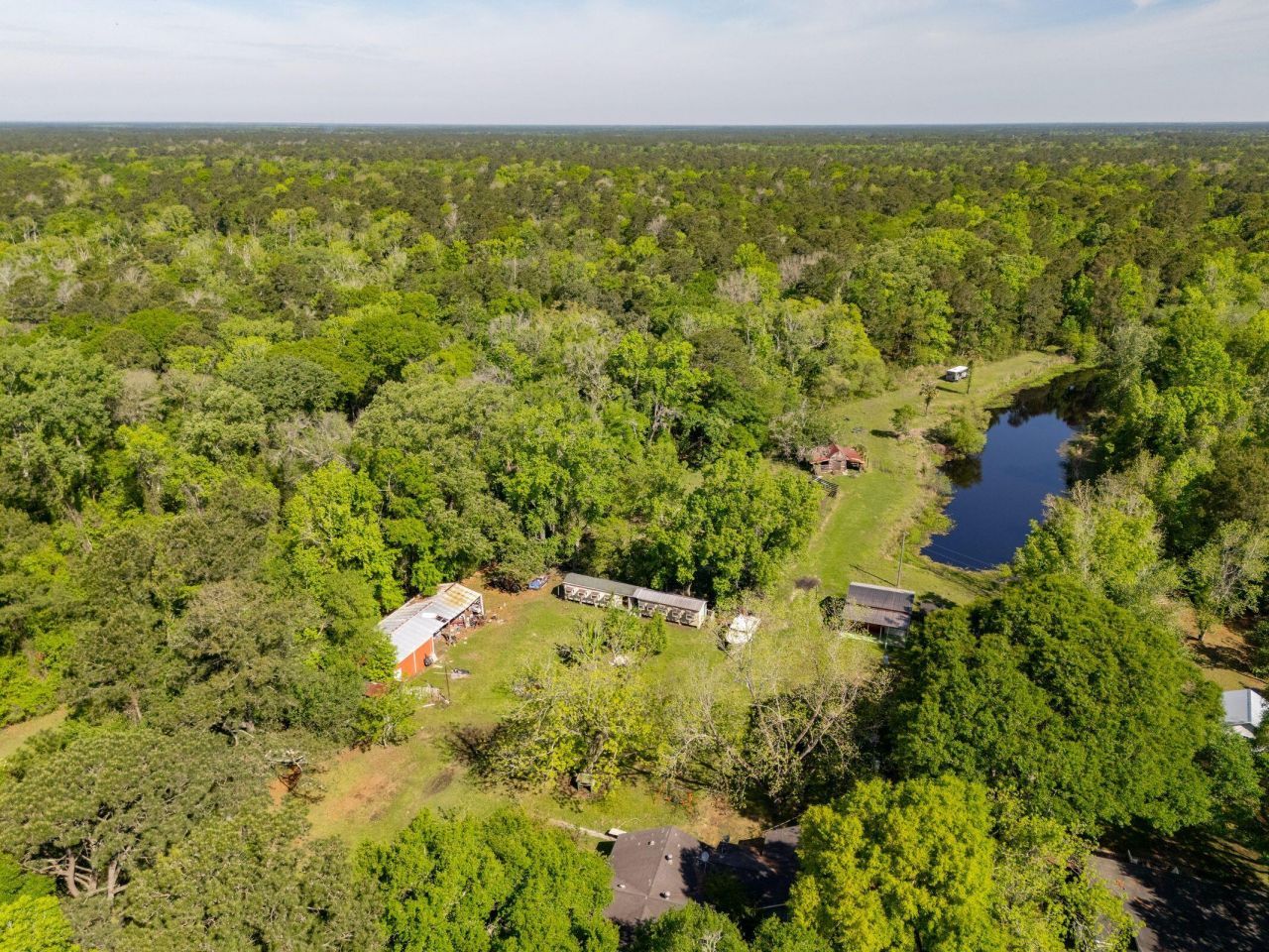 4304 River Road Photo 9