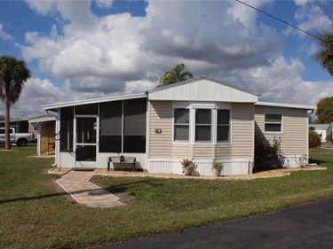 1339 OLD LAKEPORT ROAD, Unit 16A, MOORE HAVEN, FL 33471