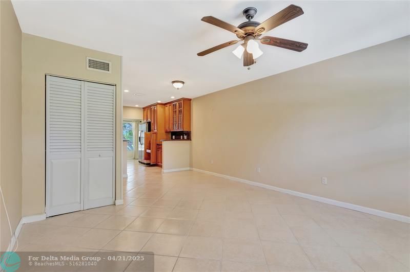 7290 NW 1st Street, Unit 205, Margate, FL 33063 Photo